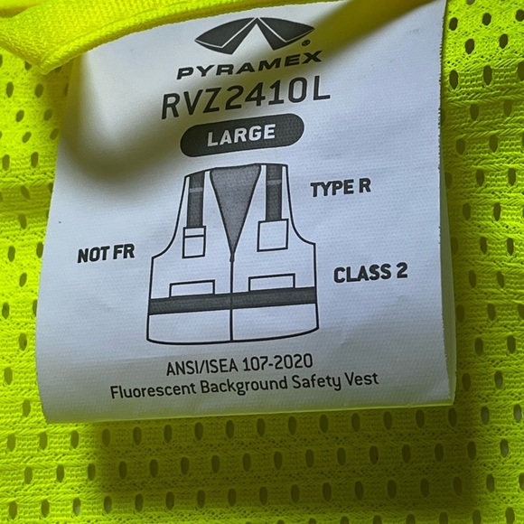 Pyramex Hi Viz Imperfection
Safety Vest Sz Large - Picture 8 of 8
